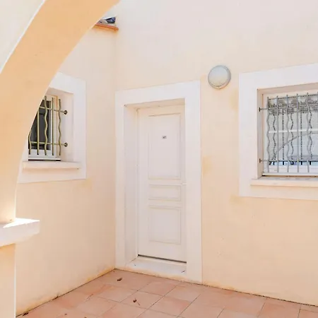 4 Pieces Pour 6 Personnes Avec Terrasse, Jardin, Garage Et Wifi A - Fr-1-409-136 Vila Narbonne-Plage